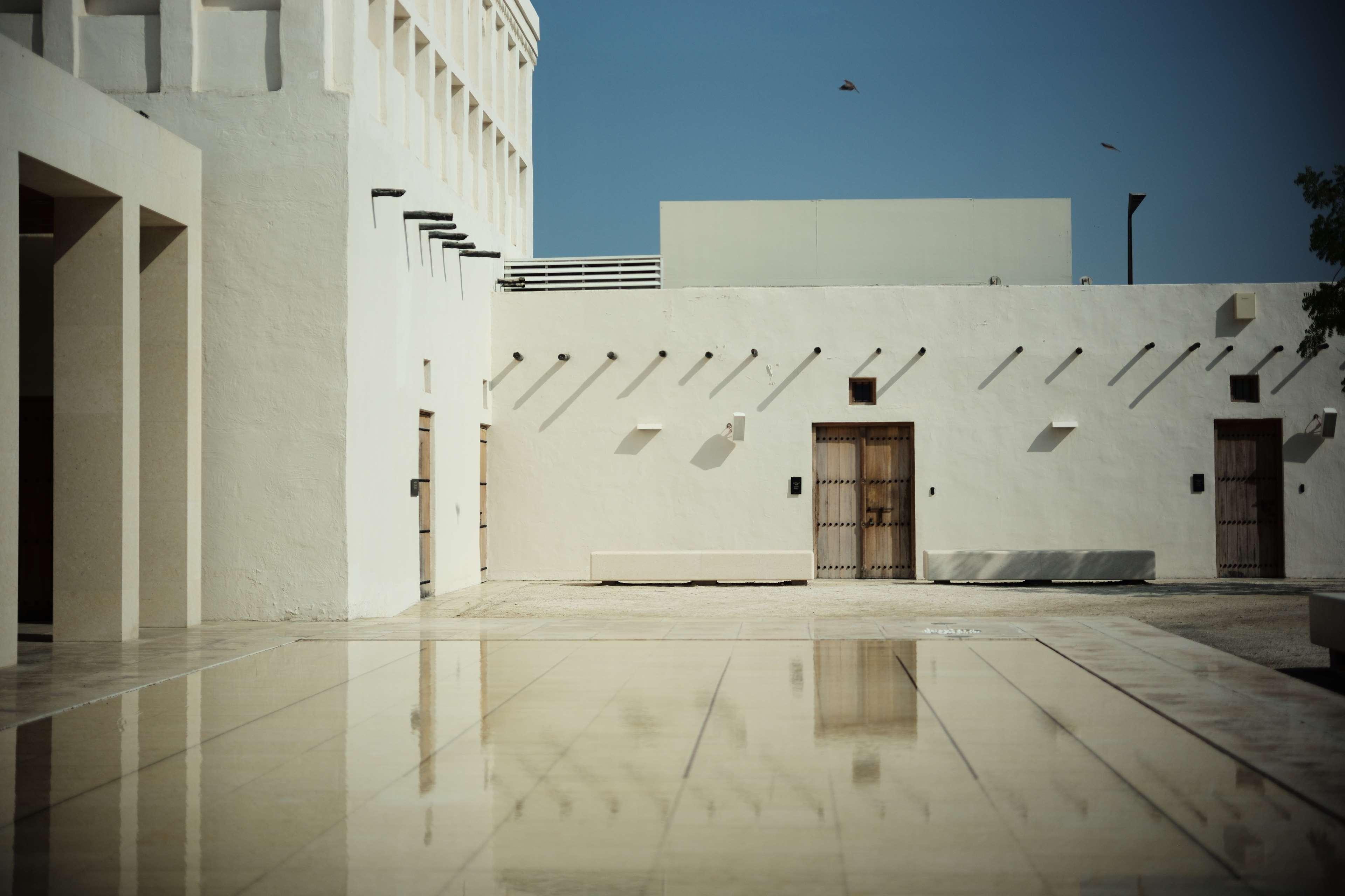 מלון Park Hyatt דוחה מראה חיצוני תמונה The courtyard of the museum