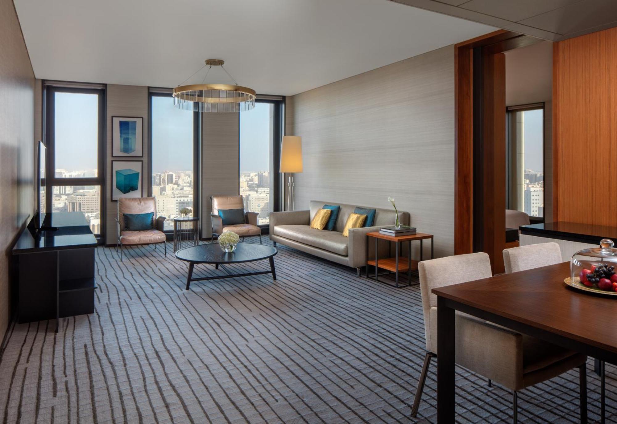 מלון Park Hyatt דוחה מראה חיצוני תמונה A suite at the hotel